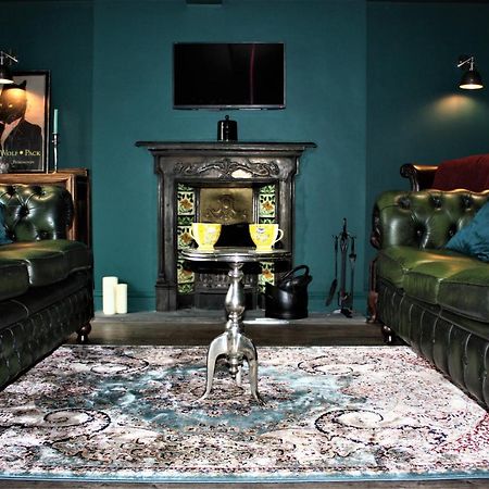 The Wolf'S Den Apartment Patrington Luaran gambar