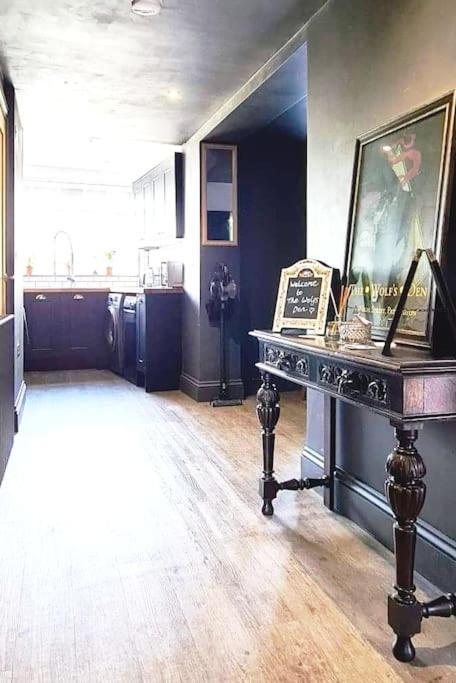 The Wolf'S Den Apartment Patrington Luaran gambar